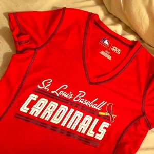 Ladies Small St. Louis Cardinals V-neck mesh top